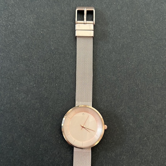 MVMT Analog Watch Rose Gold Dusty Pink - Picture 2 of 13
